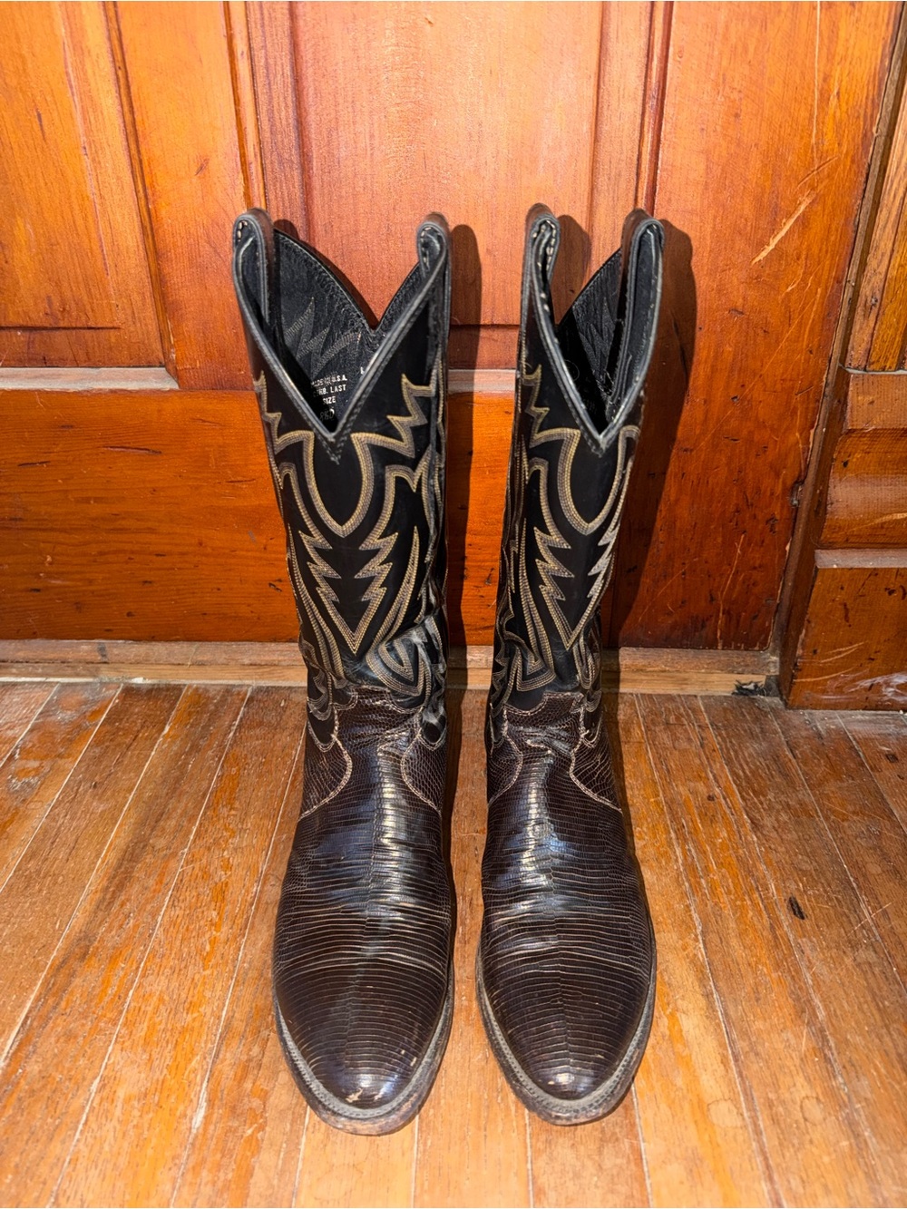 Black Lizard Justin Cowboy Boots - Men's